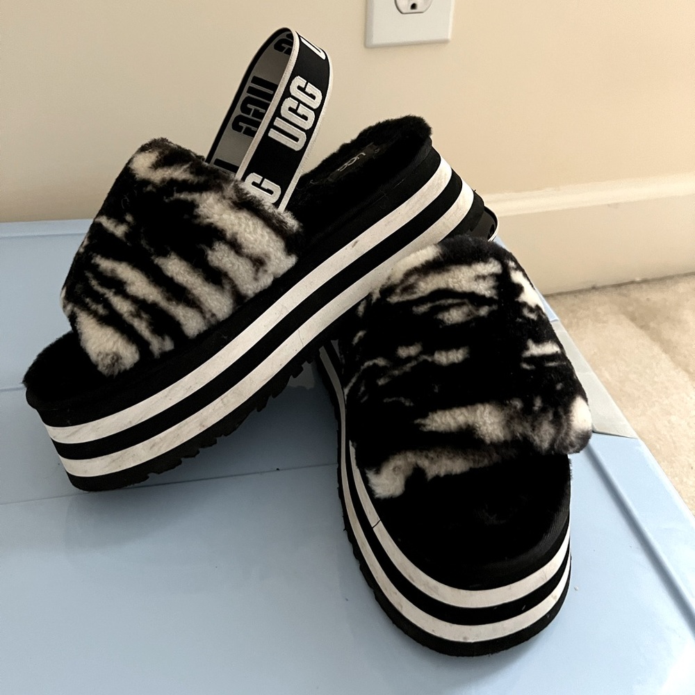 Ugg Disco Marble Platform Slide